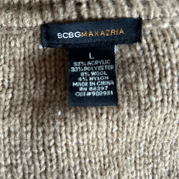 Woman’s size large, light brown cardigan sweater - Picture 3 of 4